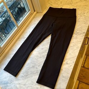 COPY - Black lululemon leggings